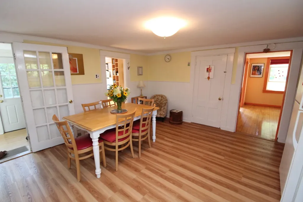 33 Pond Street Orono ME 04473