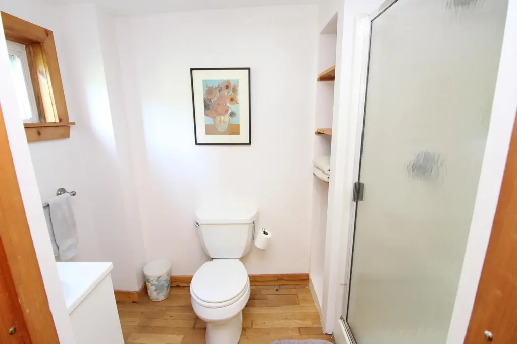 33 Pond Street Orono ME 04473