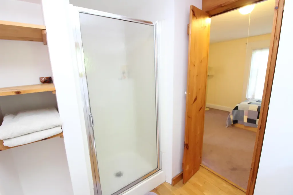 33 Pond Street Orono ME 04473