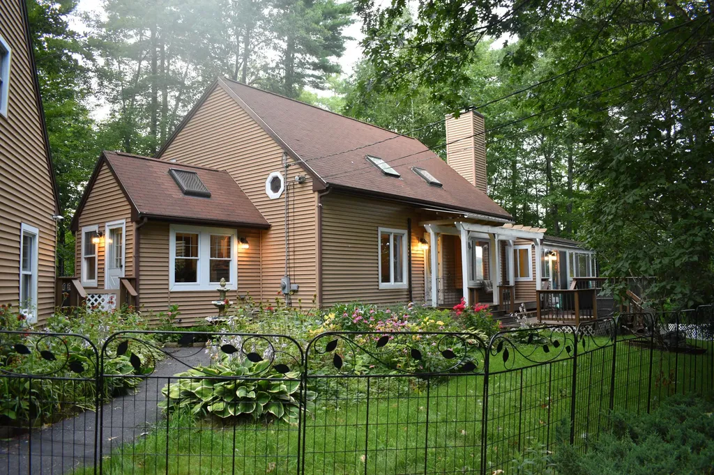 62 Maturo Drive Casco ME 04015