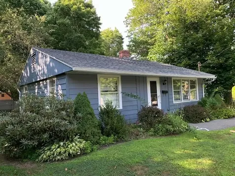 11 Almar Street Farmingdale ME 04344