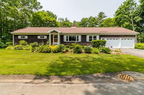 20 Woodland Road Rockland ME 04841