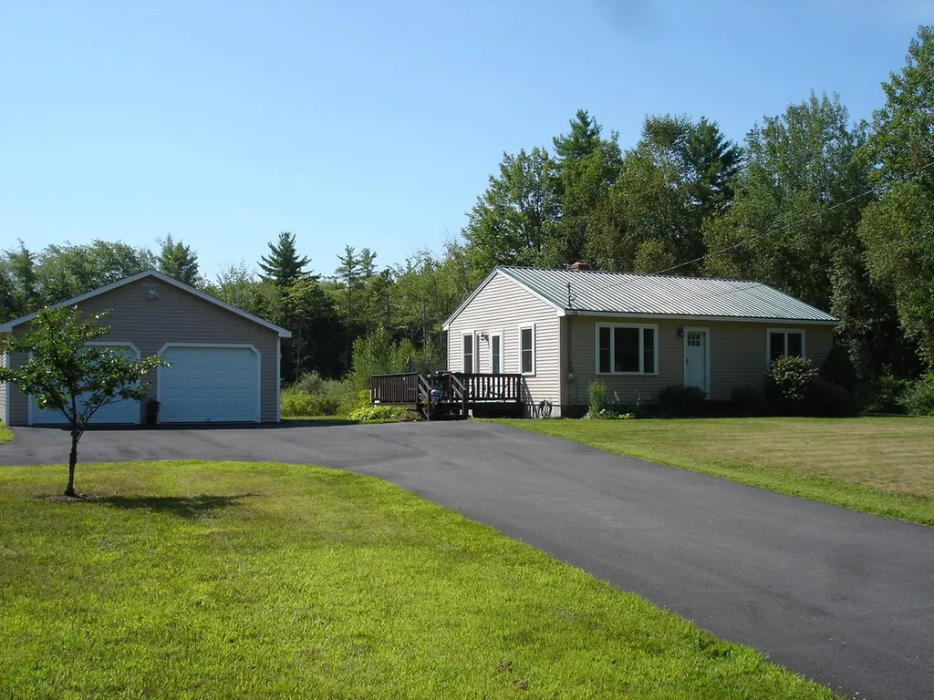 55 Briarwood Lane Gorham ME 04038