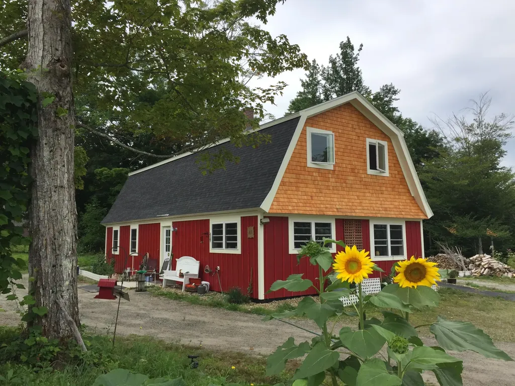 411 Sidelinger Road Union ME 04862