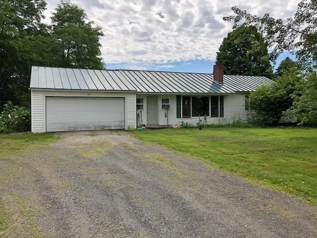 159 Oakland Road Belgrade ME 04917