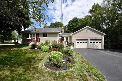 73 Fletcher Street Kennebunk ME 04043