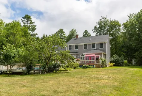 32 Colonial Drive Durham ME 04222