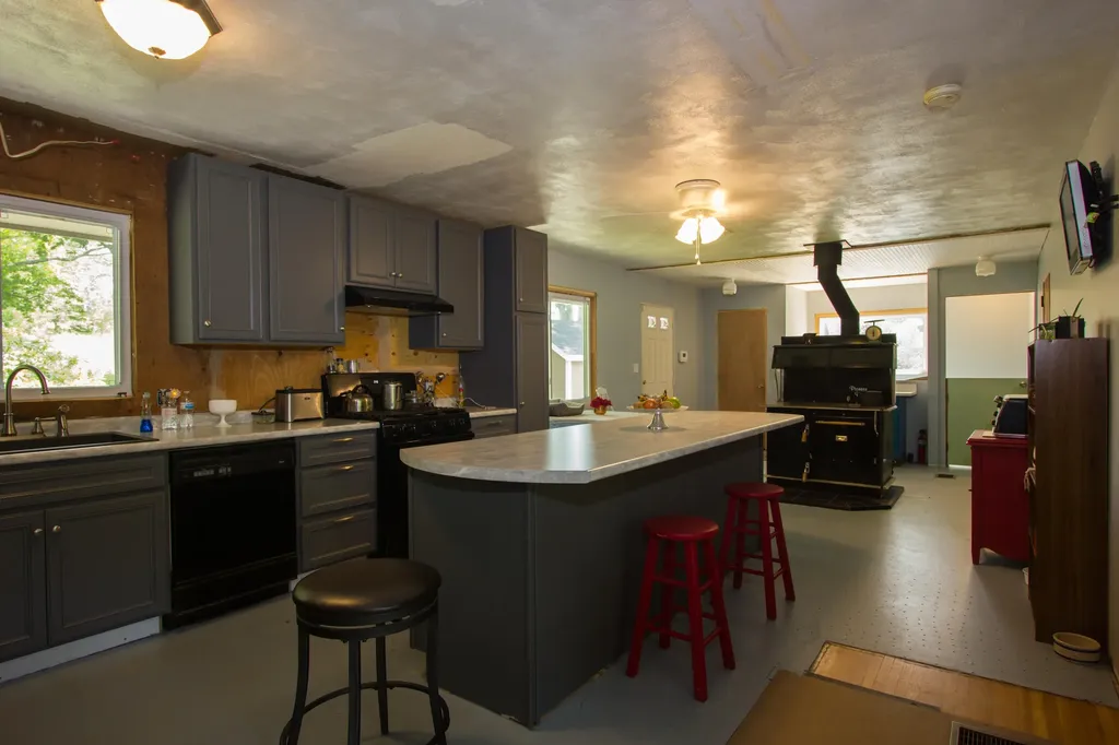 319 Reynolds Road Thorndike ME 04986