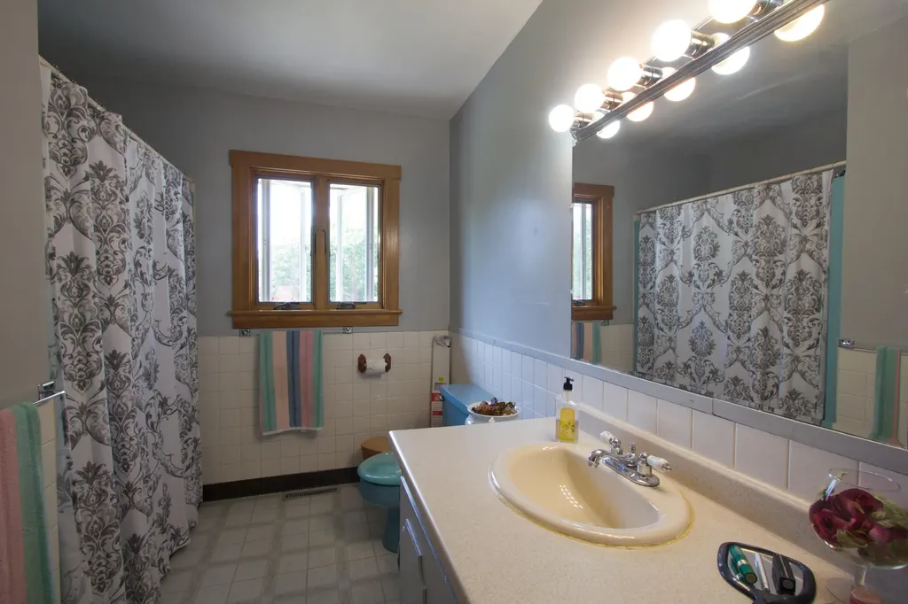 319 Reynolds Road Thorndike ME 04986