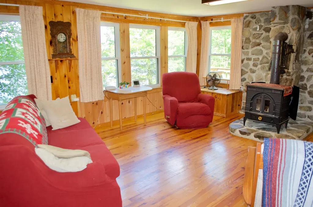 8 29th Fire Road China ME 04358