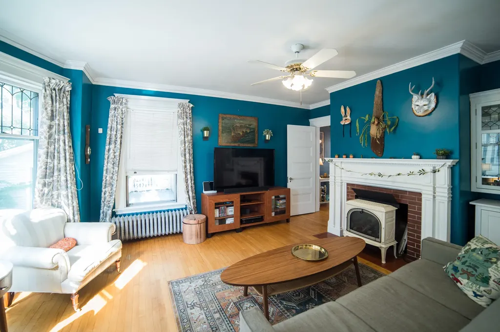 214 Broadway Bangor ME 04401