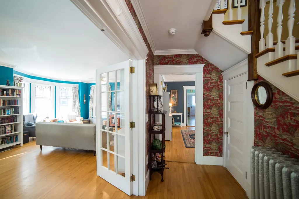 214 Broadway Bangor ME 04401