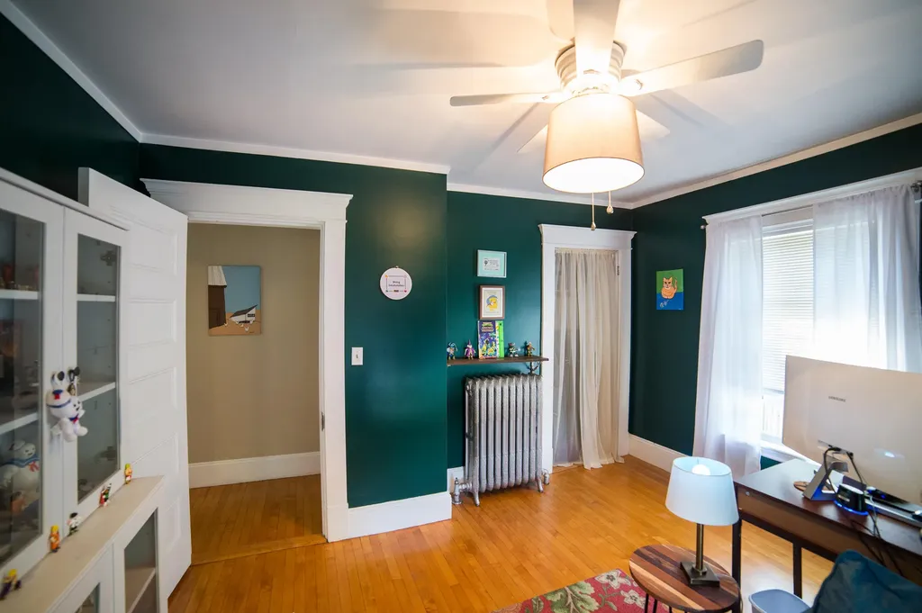 214 Broadway Bangor ME 04401