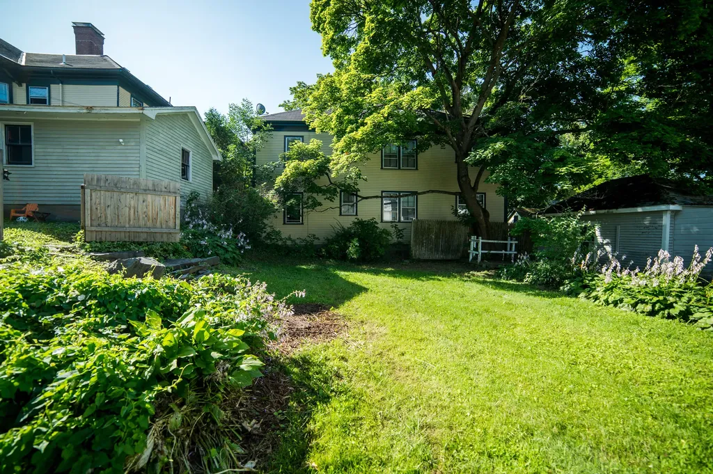 214 Broadway Bangor ME 04401