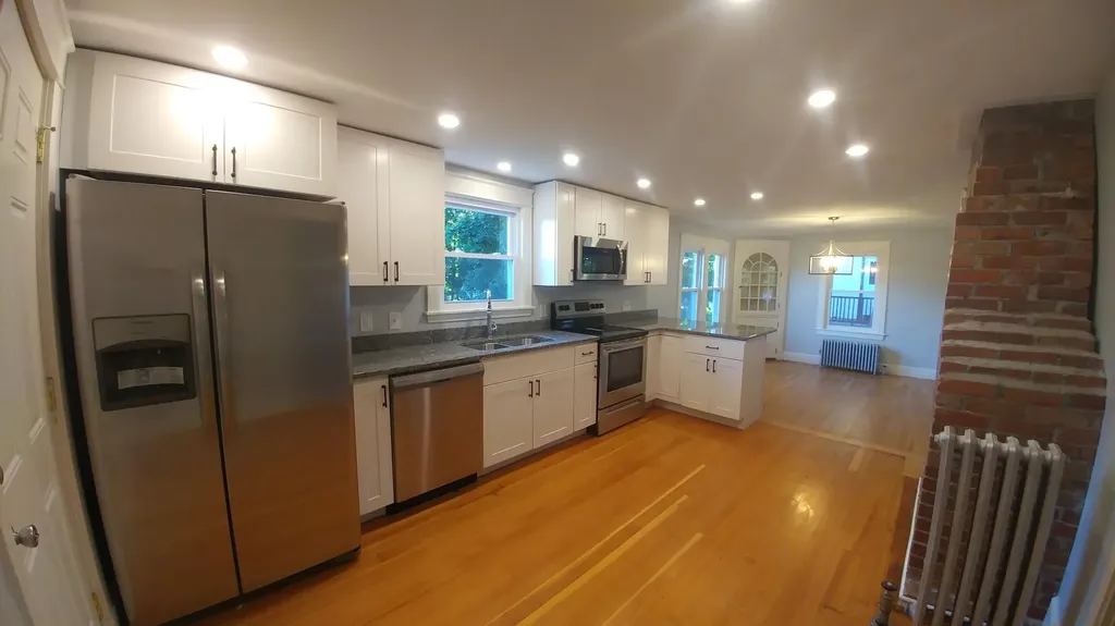 90 Bridgton Road Westbrook ME 04092