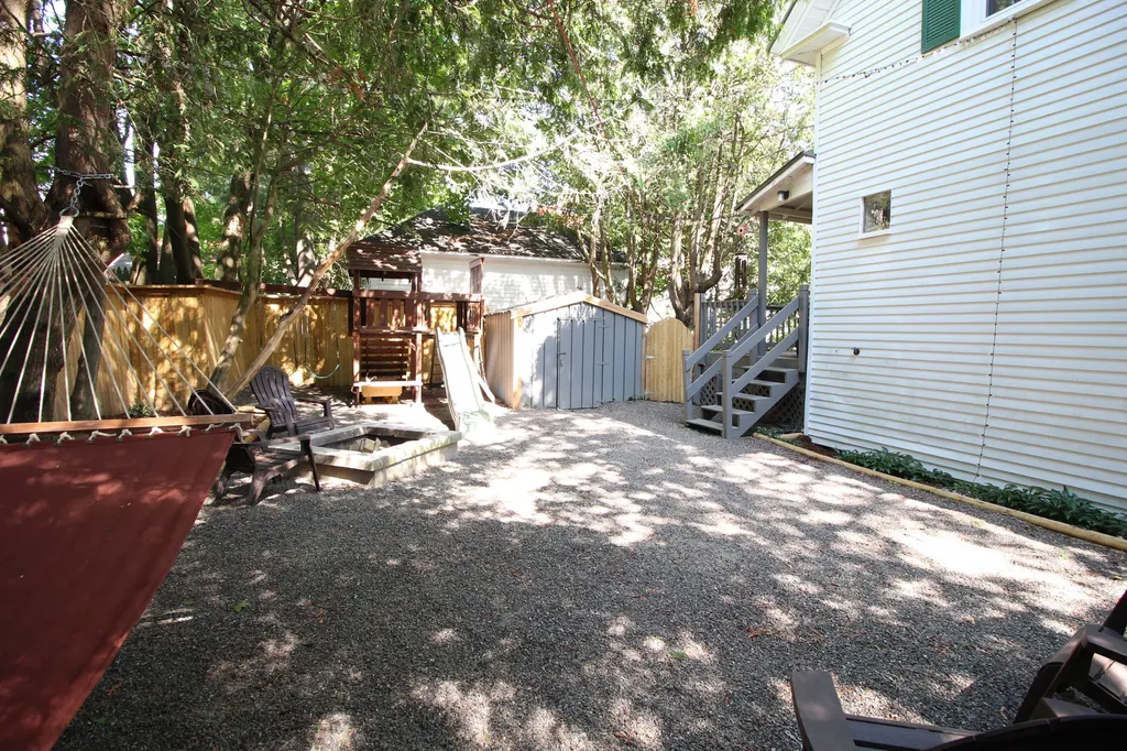 75 Oak Street Old Town ME 04468