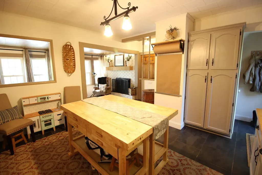 75 Oak Street Old Town ME 04468
