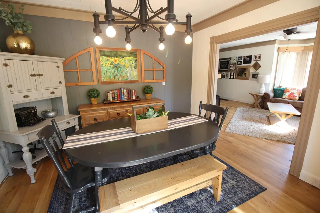 75 Oak Street Old Town ME 04468