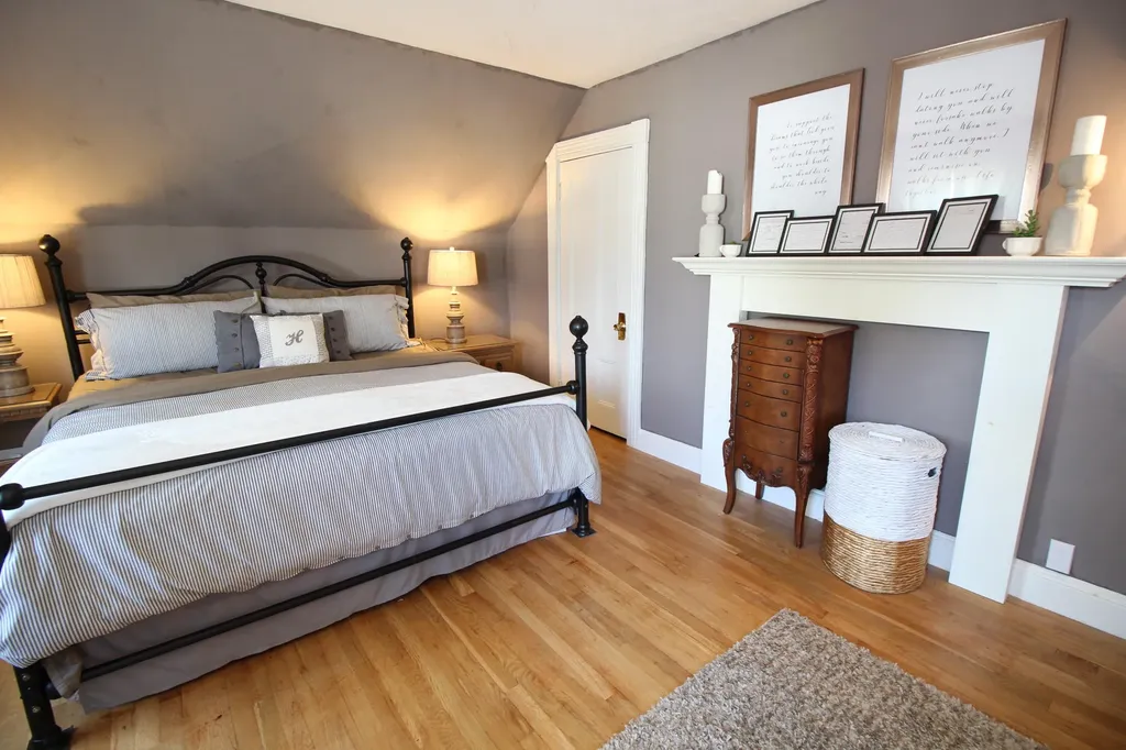 75 Oak Street Old Town ME 04468