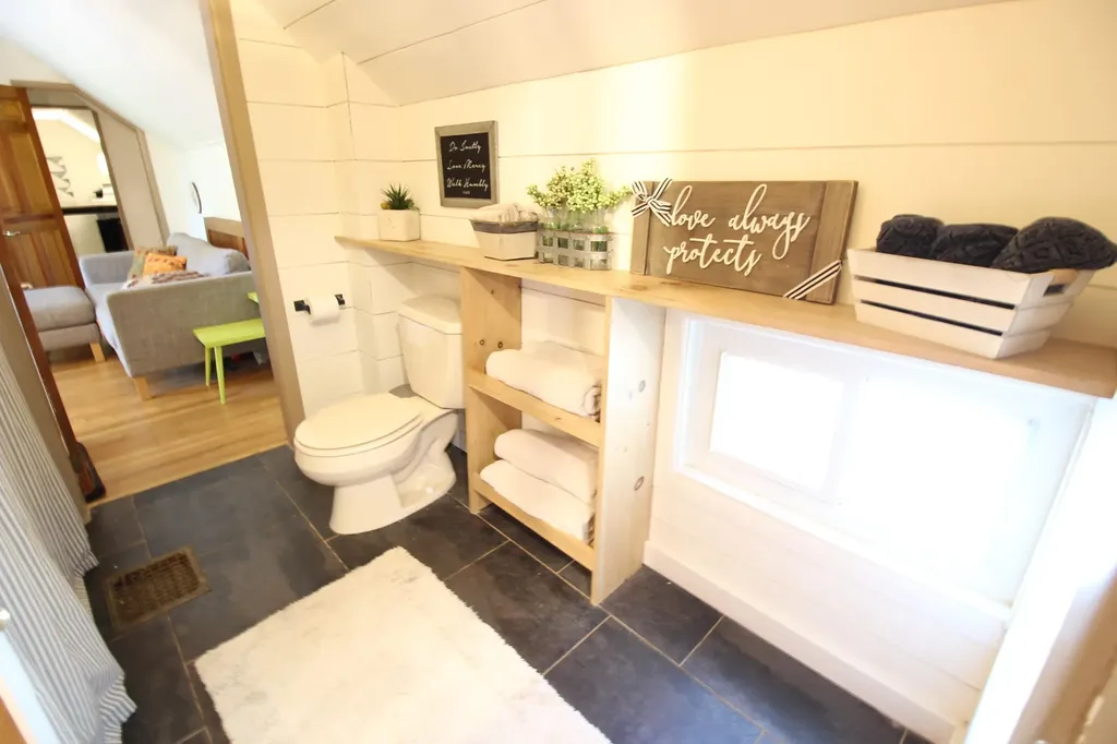 75 Oak Street Old Town ME 04468