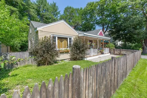 21 Park Street Freeport ME 04032