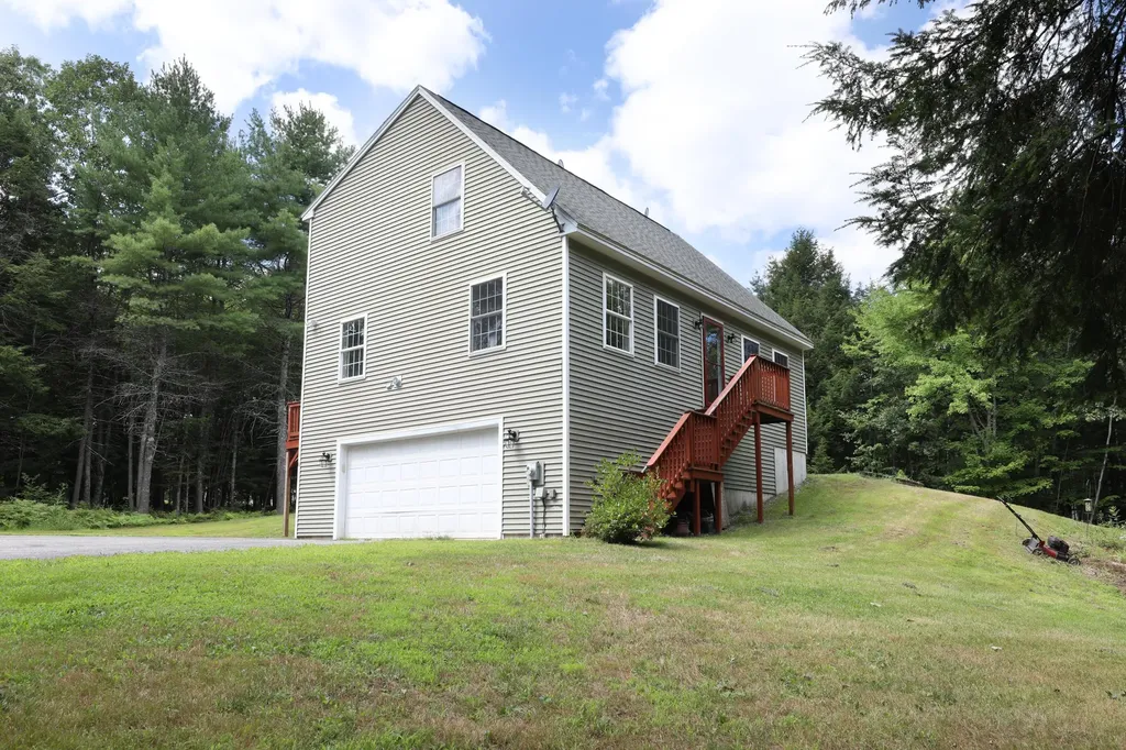 8 Reagan Road Windham ME 04062