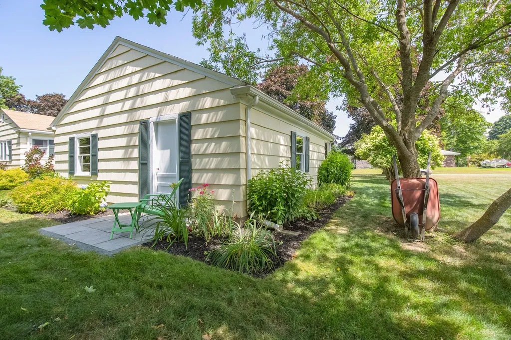 7 Park Lane Gorham ME 04038