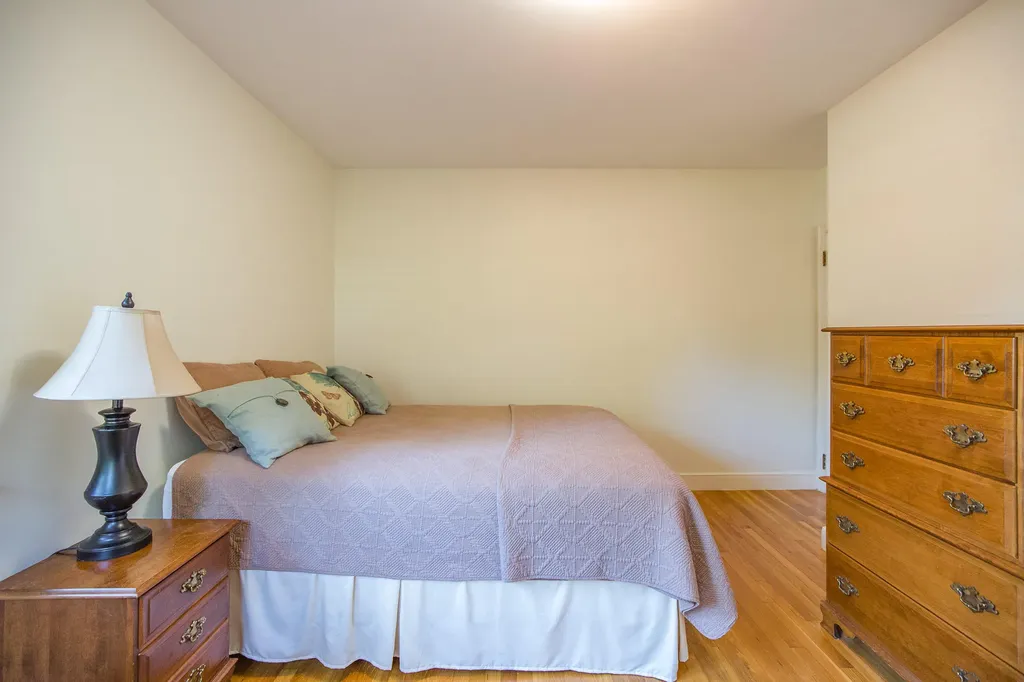 7 Park Lane Gorham ME 04038