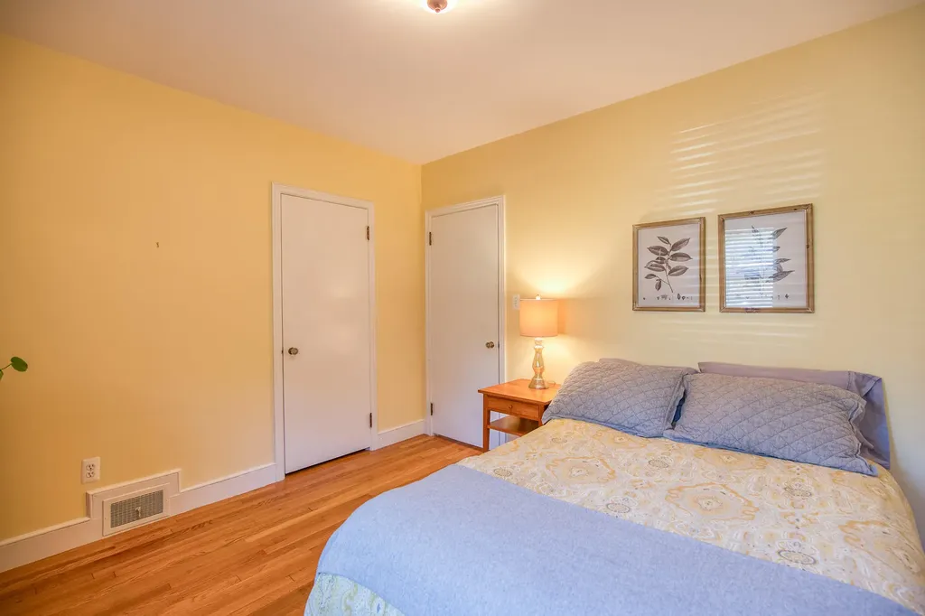 7 Park Lane Gorham ME 04038
