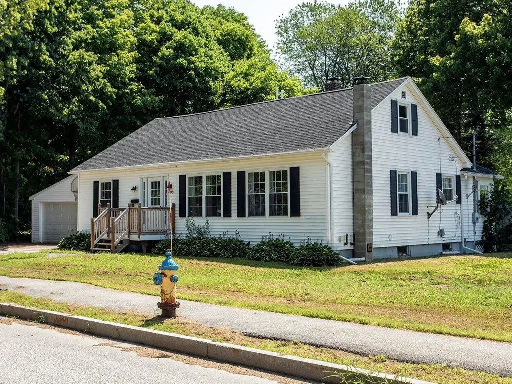 98 Old Farm Hill Auburn ME 04210