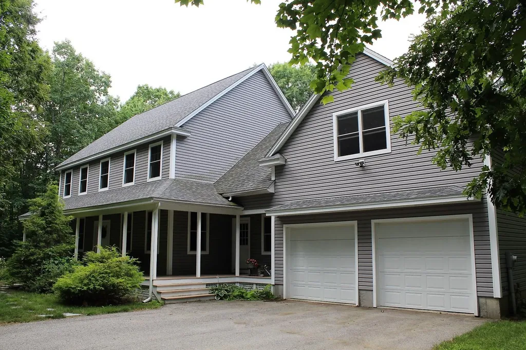 66 Meadow Pond Road South Berwick ME 03908