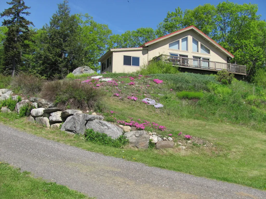 336 Mountain Road Washington ME 04574