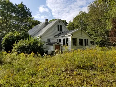 9 Burma Road South Bristol ME 04568