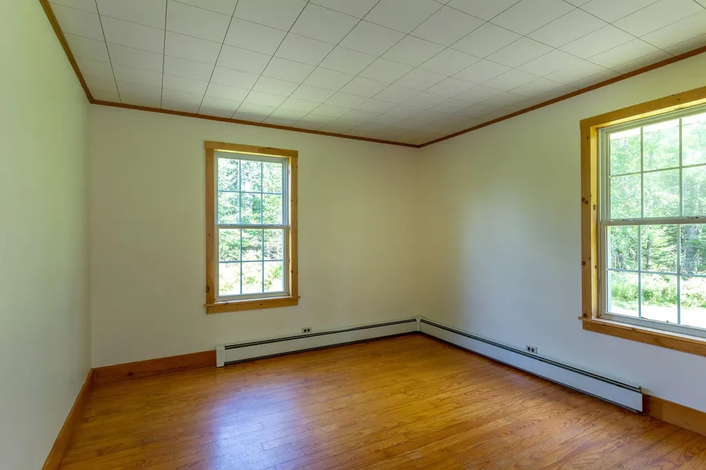 4 Half Penny Lane Wiscasset ME 04578