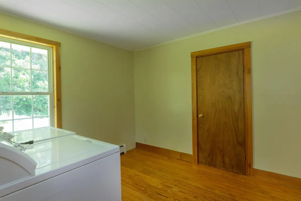 4 Half Penny Lane Wiscasset ME 04578