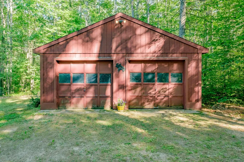 251 Mountain Road Denmark ME 04022