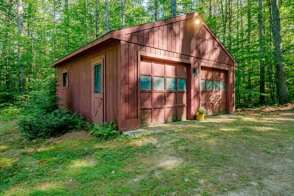 251 Mountain Road Denmark ME 04022