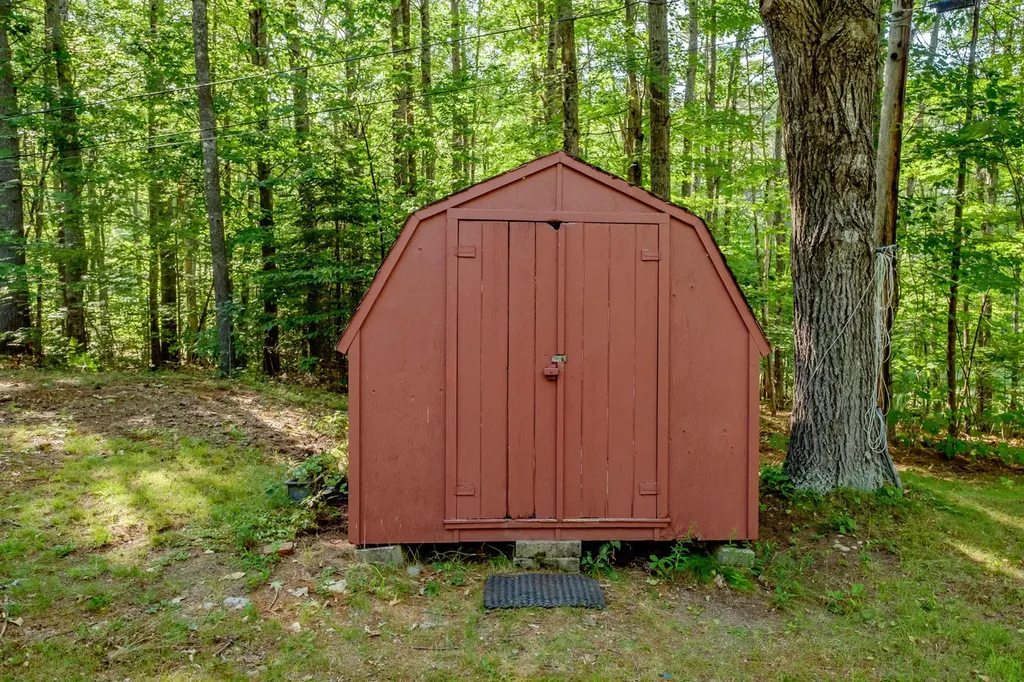 251 Mountain Road Denmark ME 04022