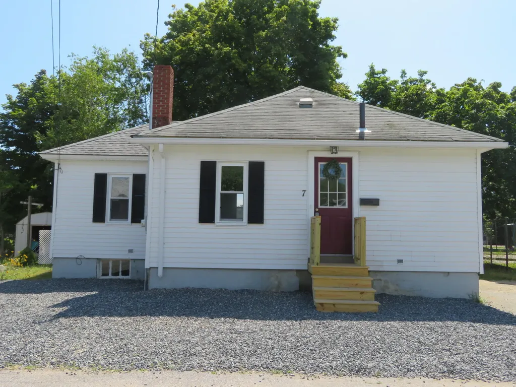 7 Home Street Sanford ME 04073