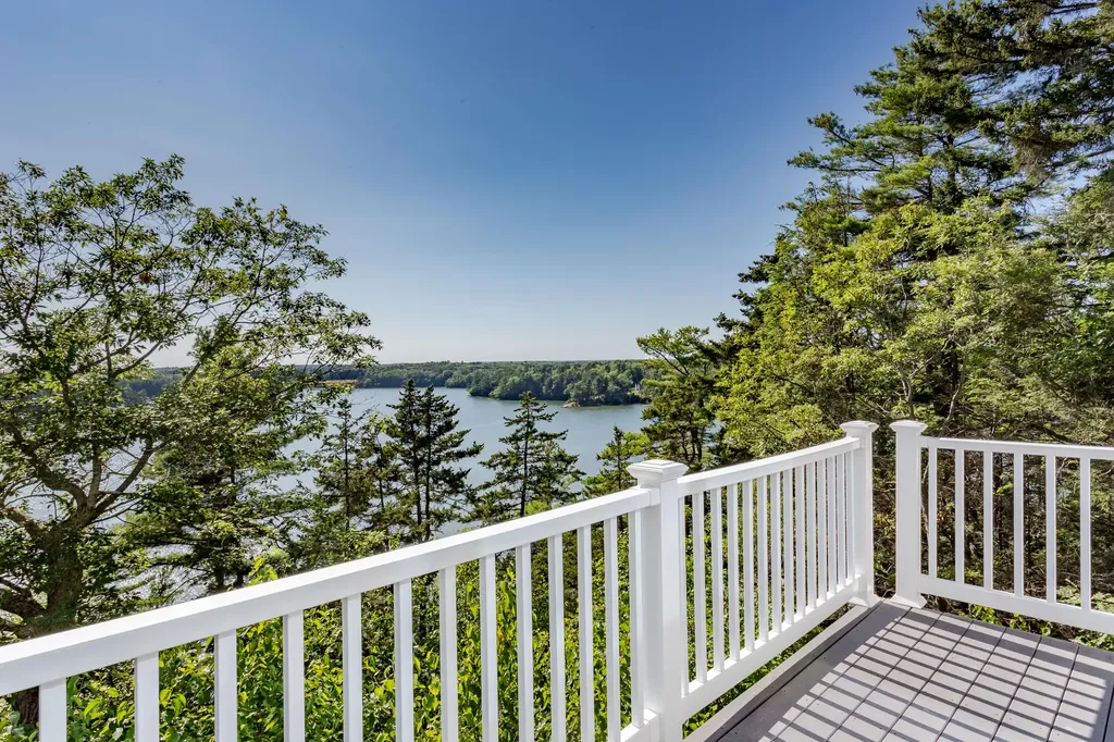 53 Harbor Ridge Road West Bath ME 04530