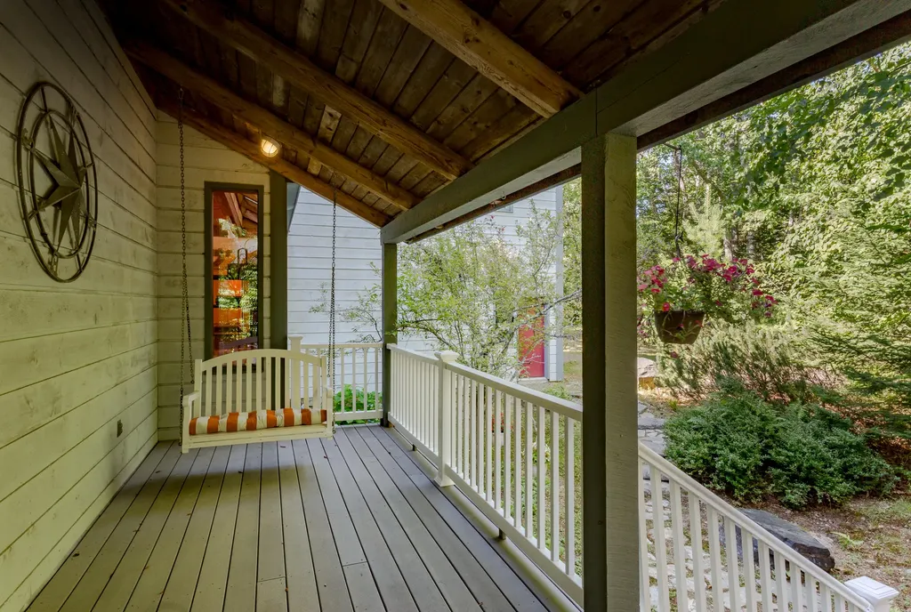 53 Harbor Ridge Road West Bath ME 04530