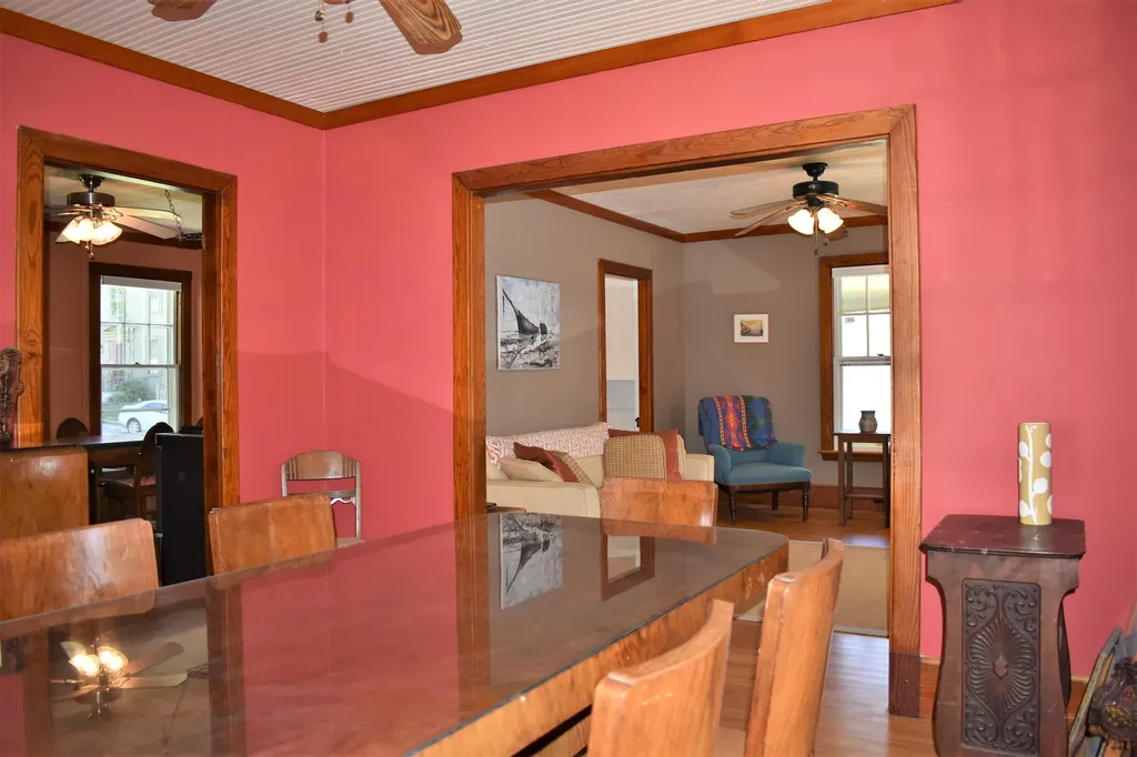 18 Summer Street Wiscasset ME 04578