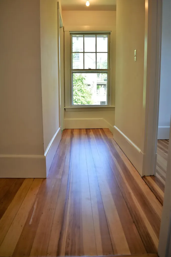 18 Summer Street Wiscasset ME 04578