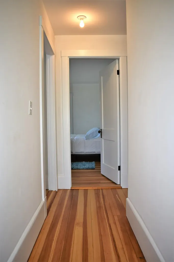 18 Summer Street Wiscasset ME 04578