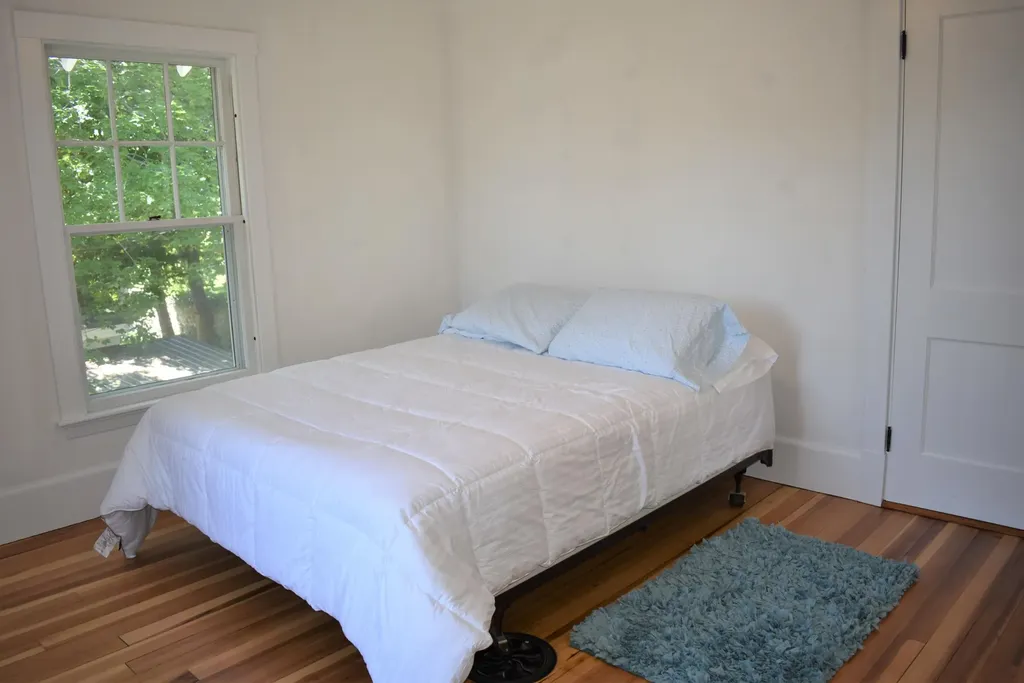 18 Summer Street Wiscasset ME 04578