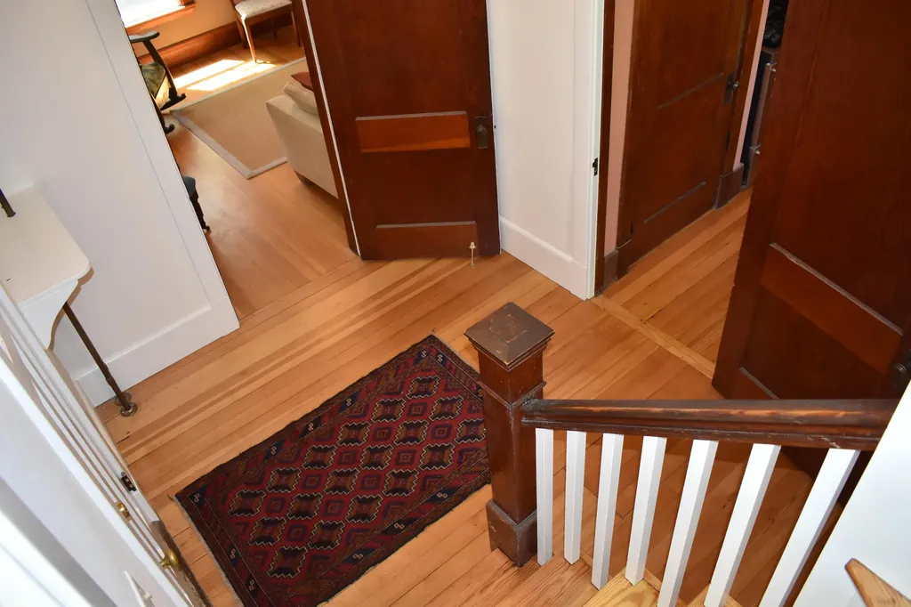 18 Summer Street Wiscasset ME 04578