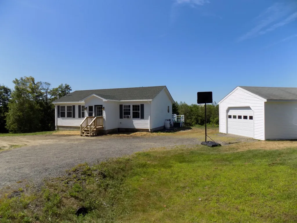1751 Clarry Hill Road Union ME 04862