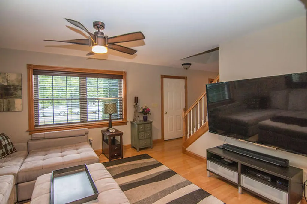 21 Horseshoe Lane Hampden ME 04444