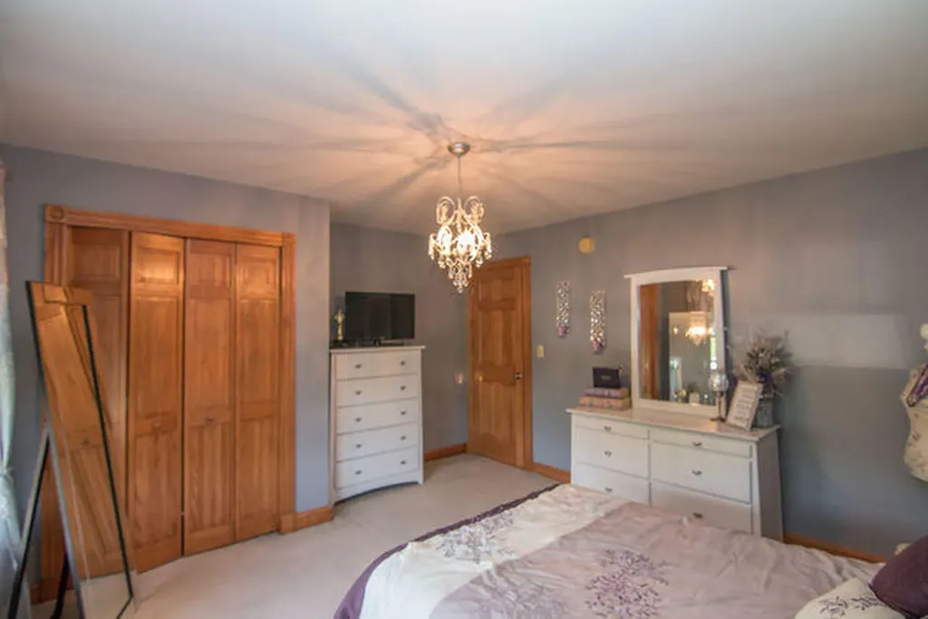 21 Horseshoe Lane Hampden ME 04444