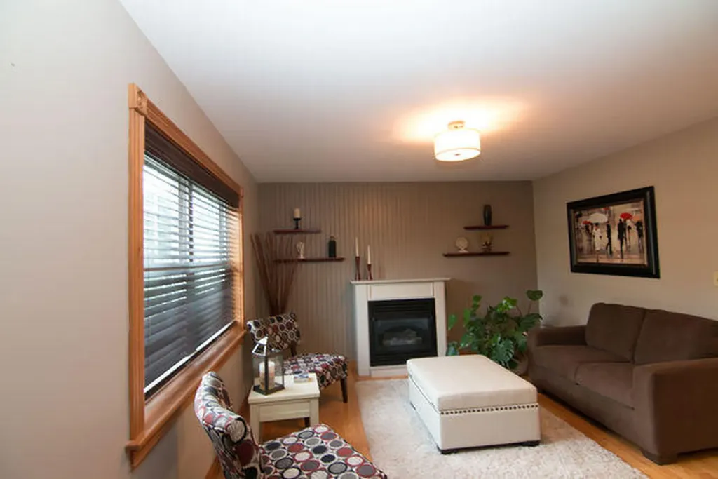 21 Horseshoe Lane Hampden ME 04444